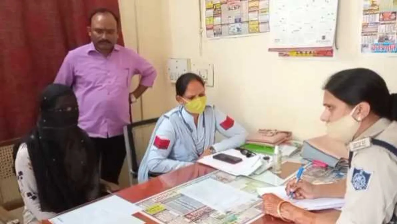 उज्जैन में लव जिहाद: दो बच्चों का बाप निषाद खान बना रिषभ, एक साल तक किया शोषण
