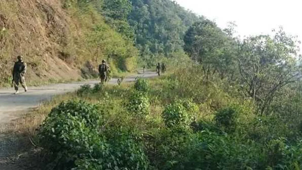 मणिपुर: सेना के काफिल पर उग्रवादियों का हमला, 5 जवान शहीद, 2 फैमिली मेंबर्स की भी मौत
