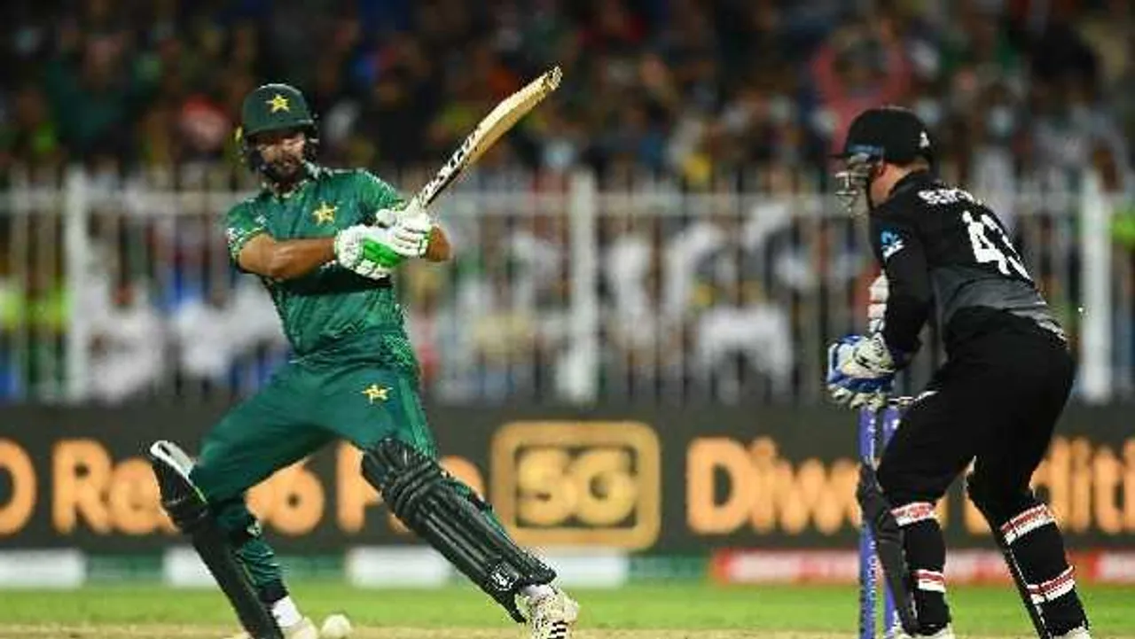 वर्ल्डकप: PAK ने NZ को 5 विकेट से हराया, अफ्रीका ने वेस्टइंडीज को दी 8 विकेट से शिकस्त