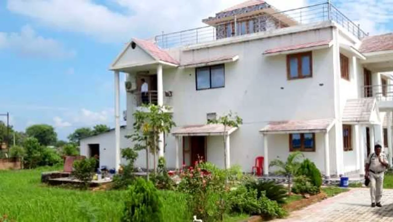 रीवा की करोड़पति सरपंच: 19Cr की संपत्ति; 72 जमीन के दस्तावेज मिले, इसकी कीमत 8 करोड़