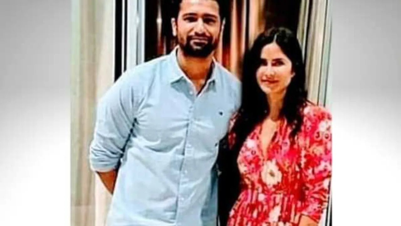 वेडिंग बेल्स: जल्द शादी कर सकते हैं विक्की और कैट, सेलिब्रिटी मैनेजर ने दिए हिंट