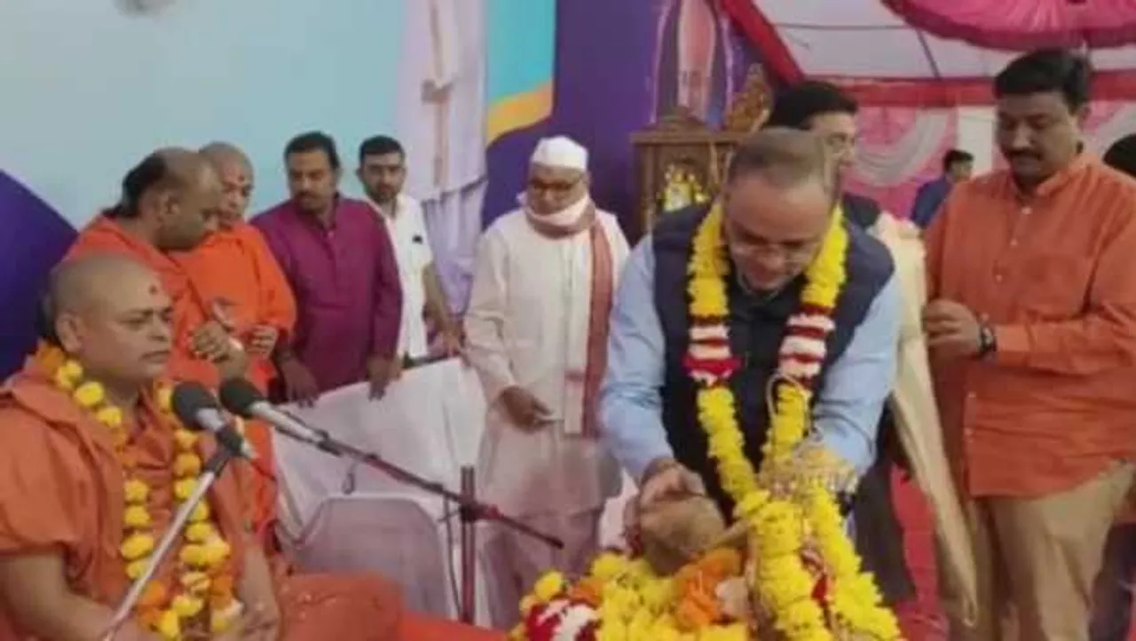 बुरहानपुर में भागवत कथा: स्वामीनारायण मंदिर में 150 वां पाटोत्सव, पढ़िए सत्संग में क्या कहा