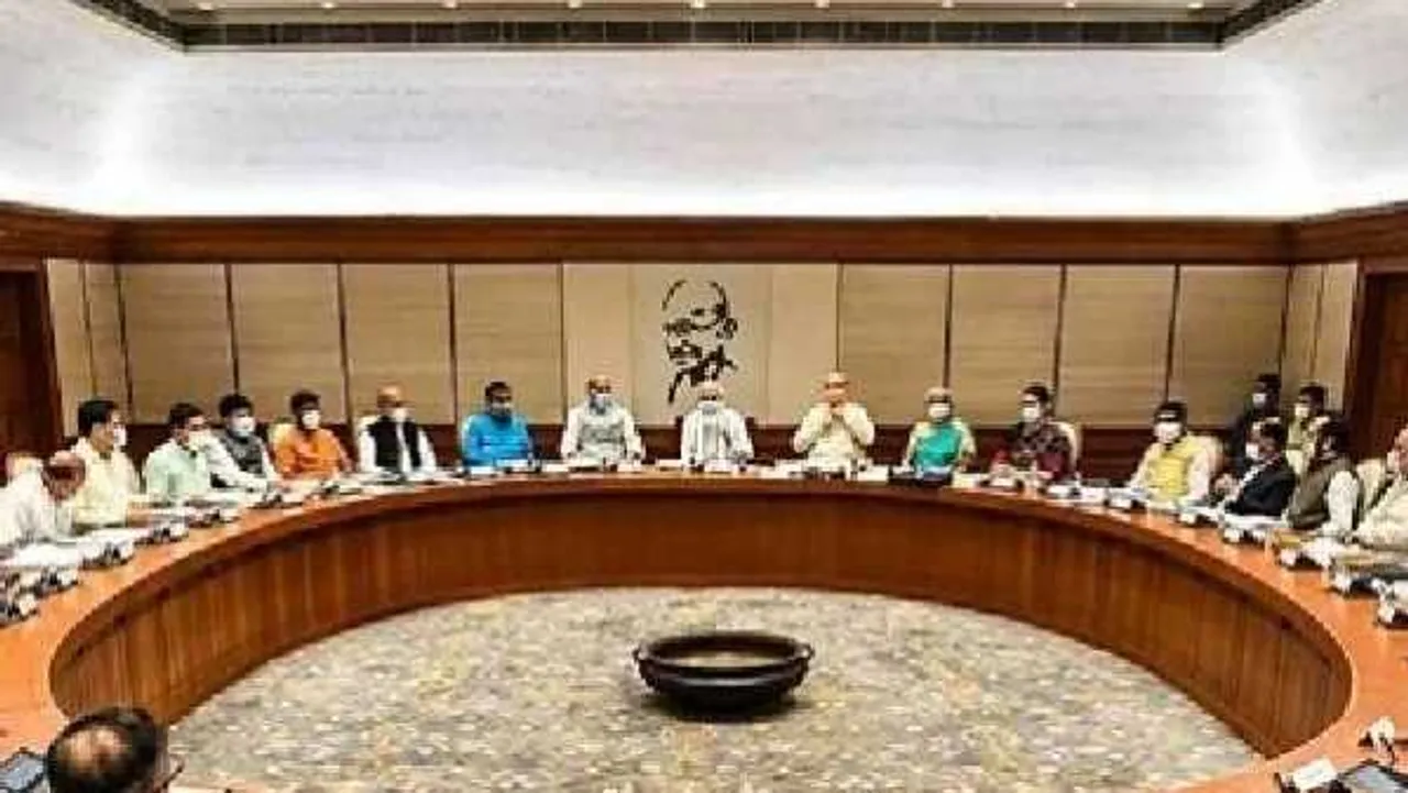 मोदी कैबिनेट: गरीबों को मिलता रहेगा मुफ्त राशन, कृषि कानूनों की वापसी का प्रस्ताव मंजूर