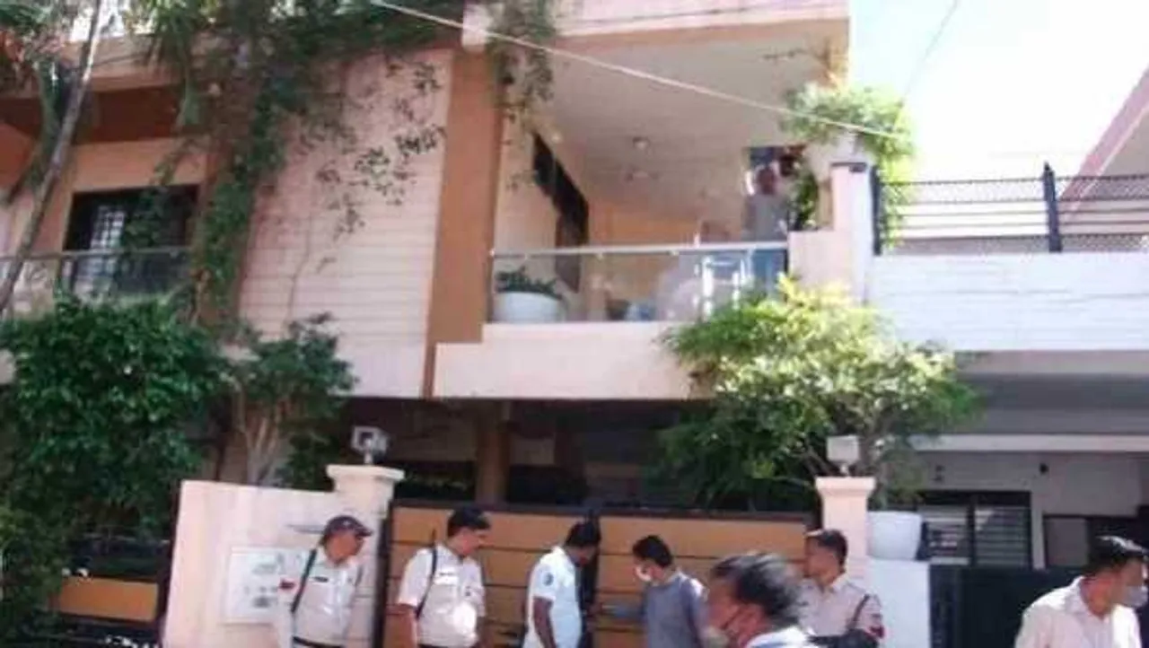 MP का भ्रष्ट इंजीनियर: 500 रुपए की सैलरी से करोड़ों की संपत्ति का सफर, आलीशान बंगला, महंगी कारें