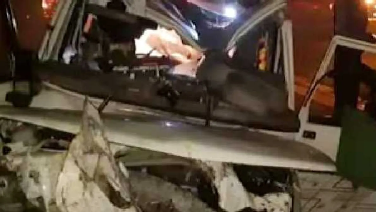 UP: एक्सप्रेस वे पर एक्सीडेंट में MP के 3 पुलिसकर्मियों की मौत, अगवा युवती को छुड़ाने जा रहे थे
