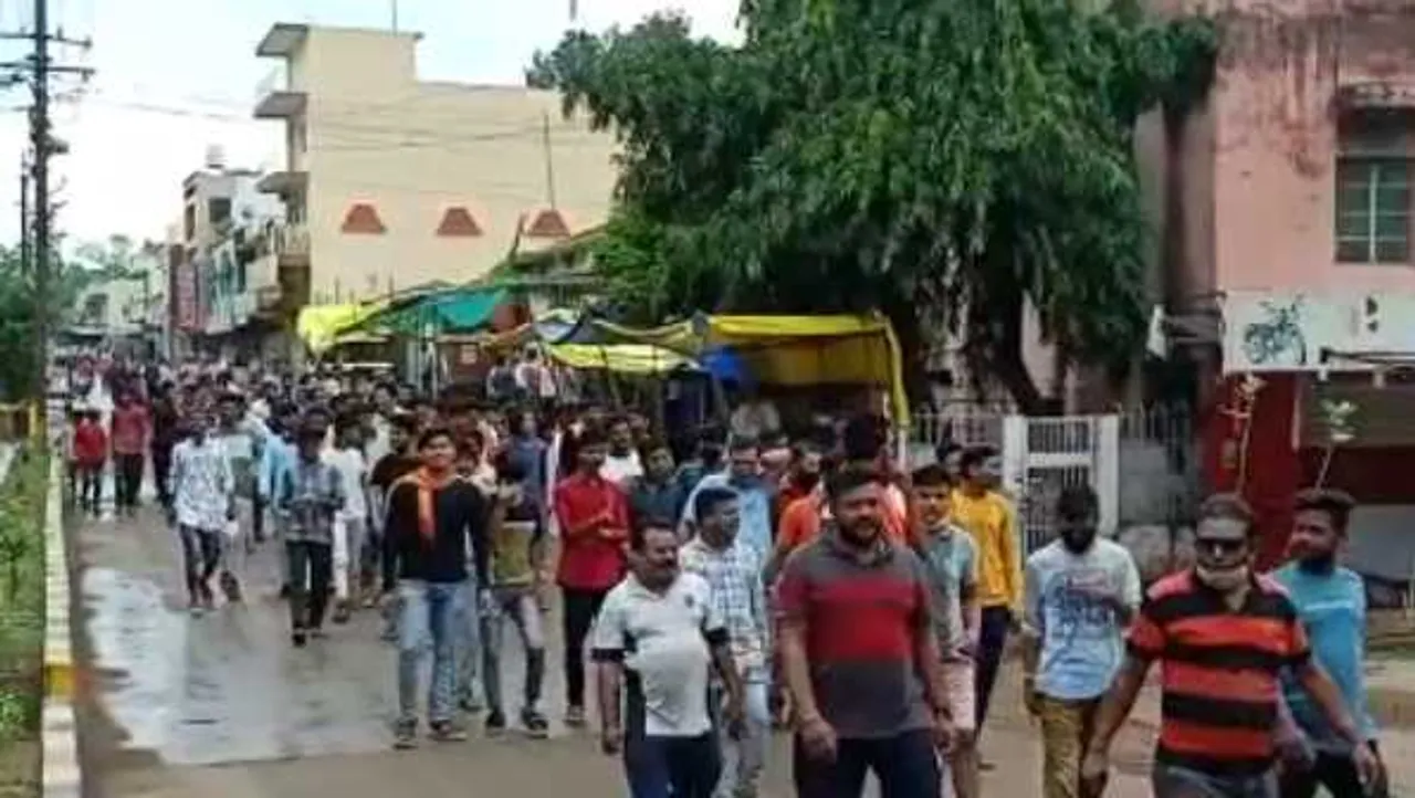 बुरहानपुर में लव जिहाद: दुष्कर्म का आरोपी युवती को लेकर भागा, हिंदू संगठनों ने बंद किया नेपानगर
