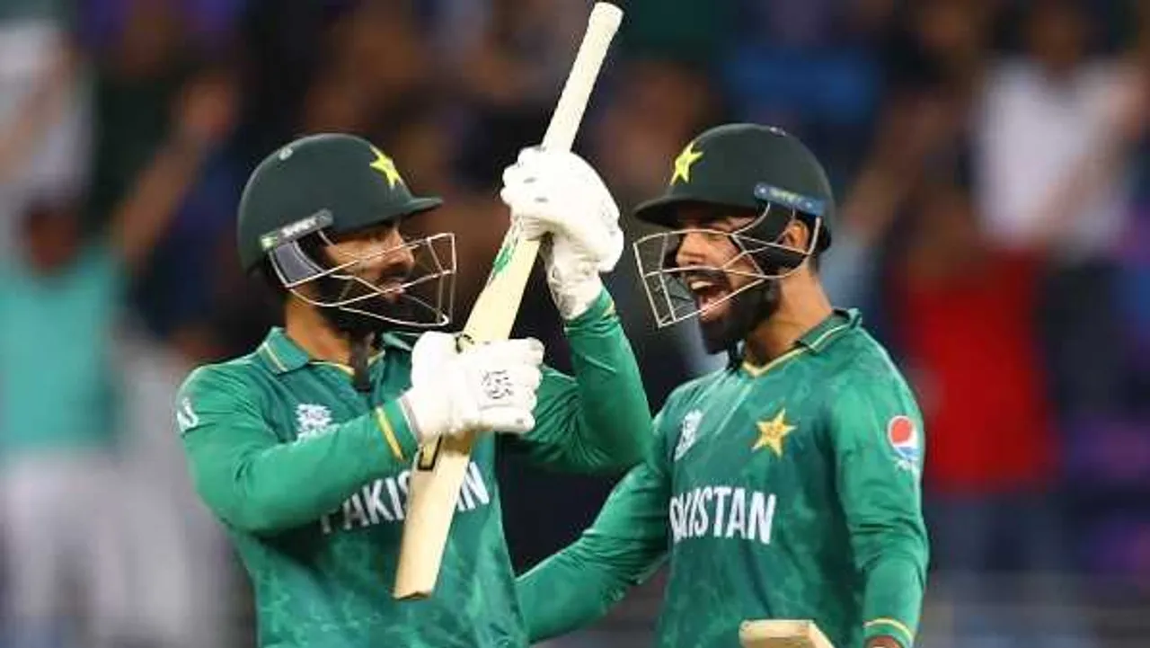 T20 वर्ल्डकप: PAK ने अफगानिस्तान को 5 विकेट से हराया, बाबर ने तोड़ा कोहली का रिकॉर्ड