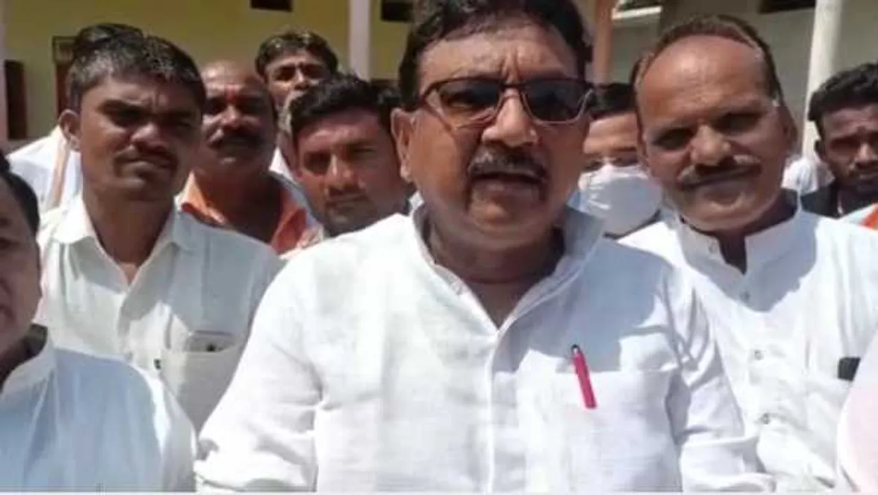 मंत्री विजय शाह की फिसली जुबान: कार्यकर्ताओं से बोले एक भी पोलिंग BJP न जीते, कांग्रेस का तंज
