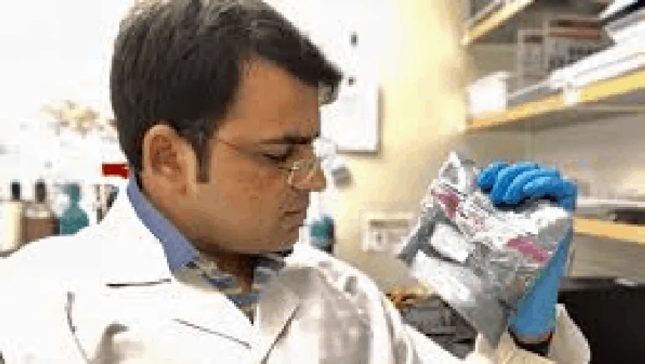किसान का वैज्ञानिक बेटा : डॉ रमेश रालिया ने किसानों को दी नैनो तरल यूरिया की सौगात