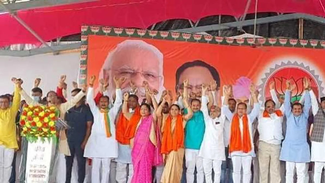 पृथ्वीपुर में शिवराज की सभा: बोले- सम्मान का चुनाव है, इस बार चूके तो 30 साल भूल जाना