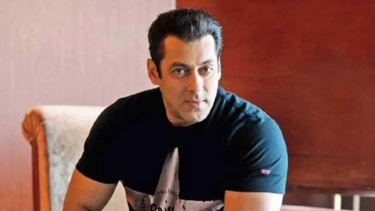 ट्रक भर के पहुंचाई मदद: बाढ़ पीड़ितों के लिए आगे आए सलमान, बांट रहे राशन 