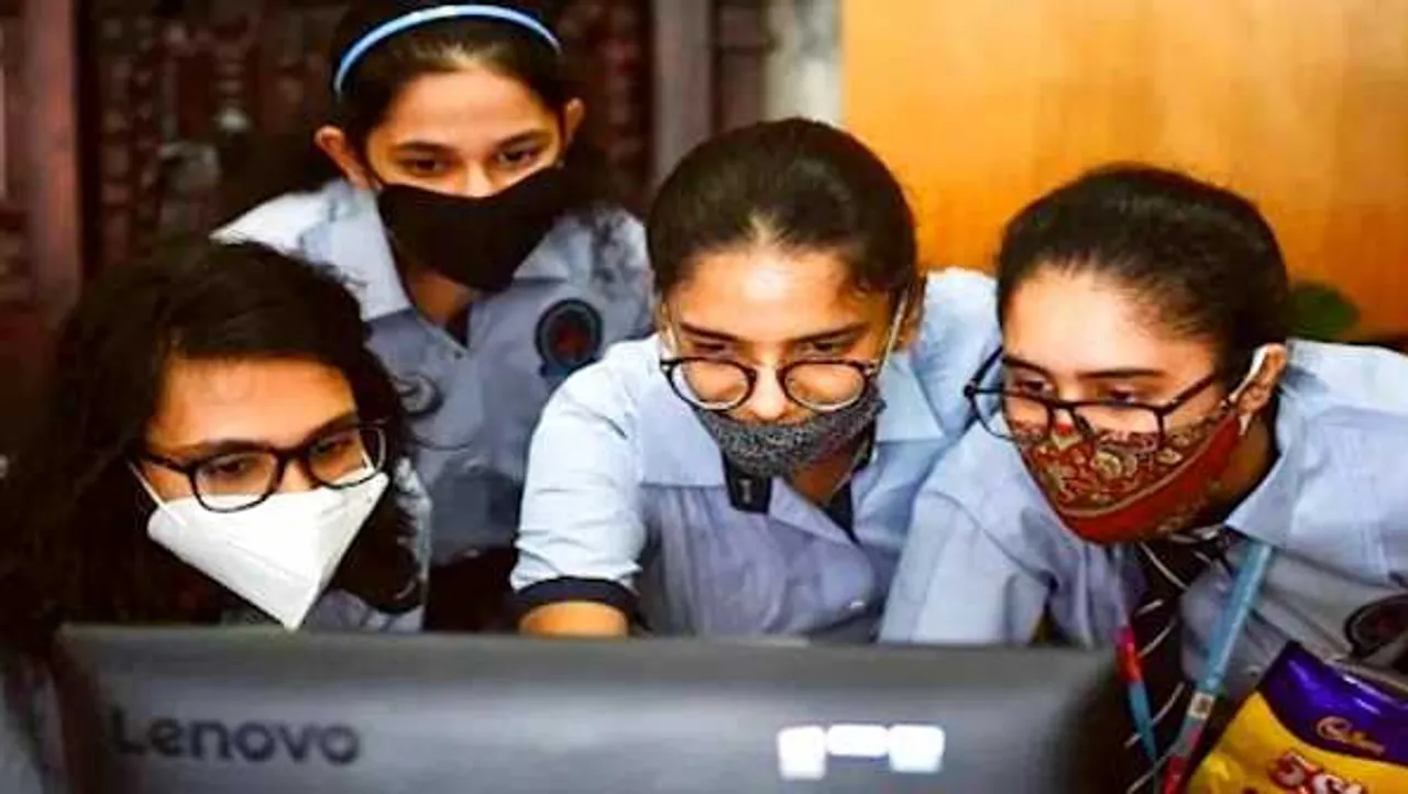 MP बोर्ड रिजल्ट: 12वीं में 52% स्टूडेंट्स फर्स्ट और 40% सेकंड डिवीजन में पास
