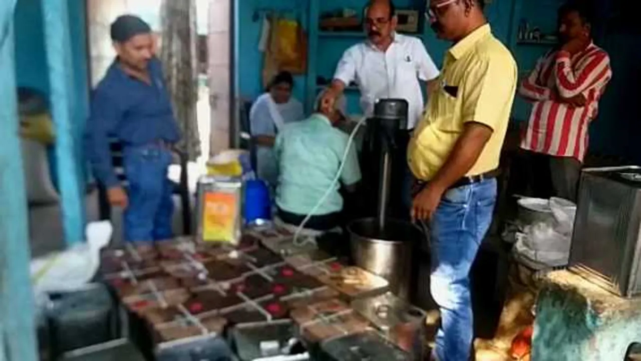 मुरैना में खाद्य विभाग का छापा: केमिकल,मिलावटी दूध बरामद, डेयरी को किया सील 