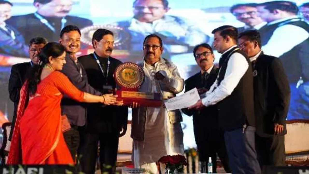 इंटरनेशनल वन मेला 2021: राज्यपाल ने किया मानसरोवर ग्रुप को पुरुस्कृत