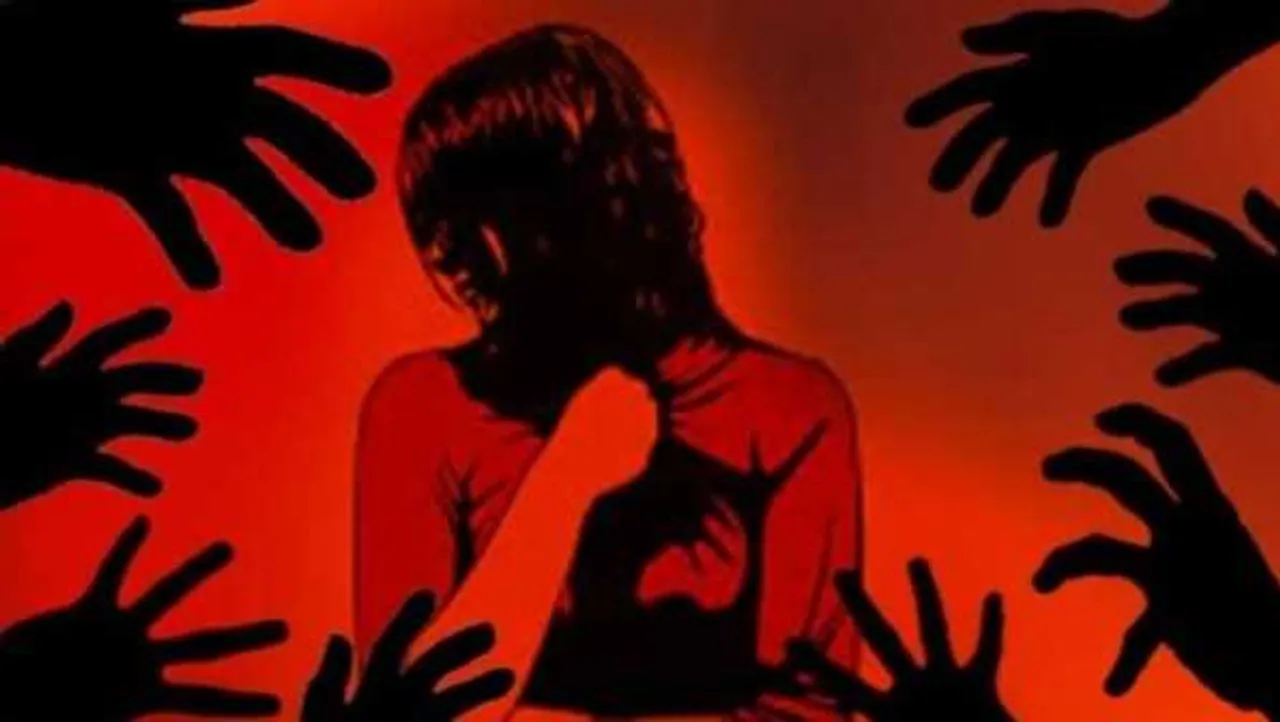 
इंदौरः दोस्ती के बहाने महिला को मिलने बुलाया, दो दोस्तों के साथ मिलकर किया दुष्कर्म
