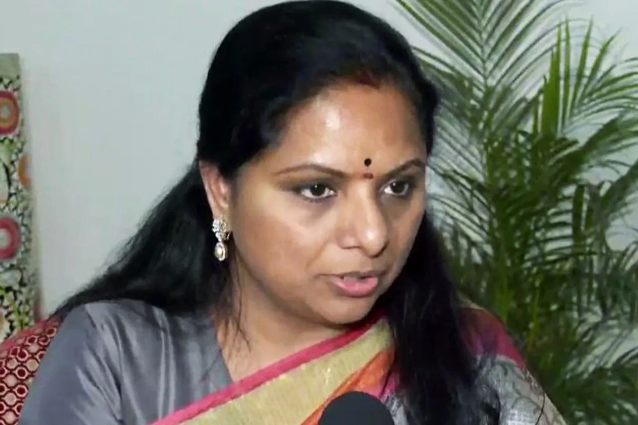 CBI accuses Kavitha to tweaking of Delhi liquor policy