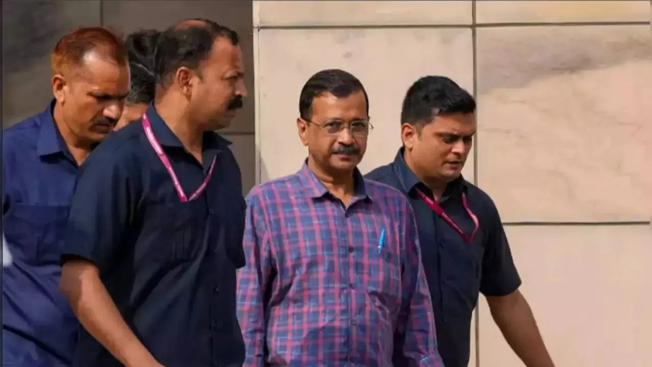 Kejriwal gets interim bail from SC