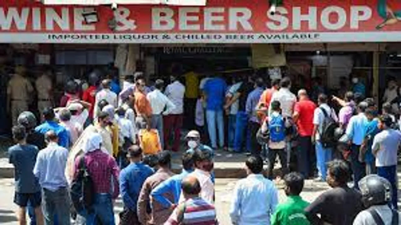Interim bail to an accused in Delhi liquor scam denied