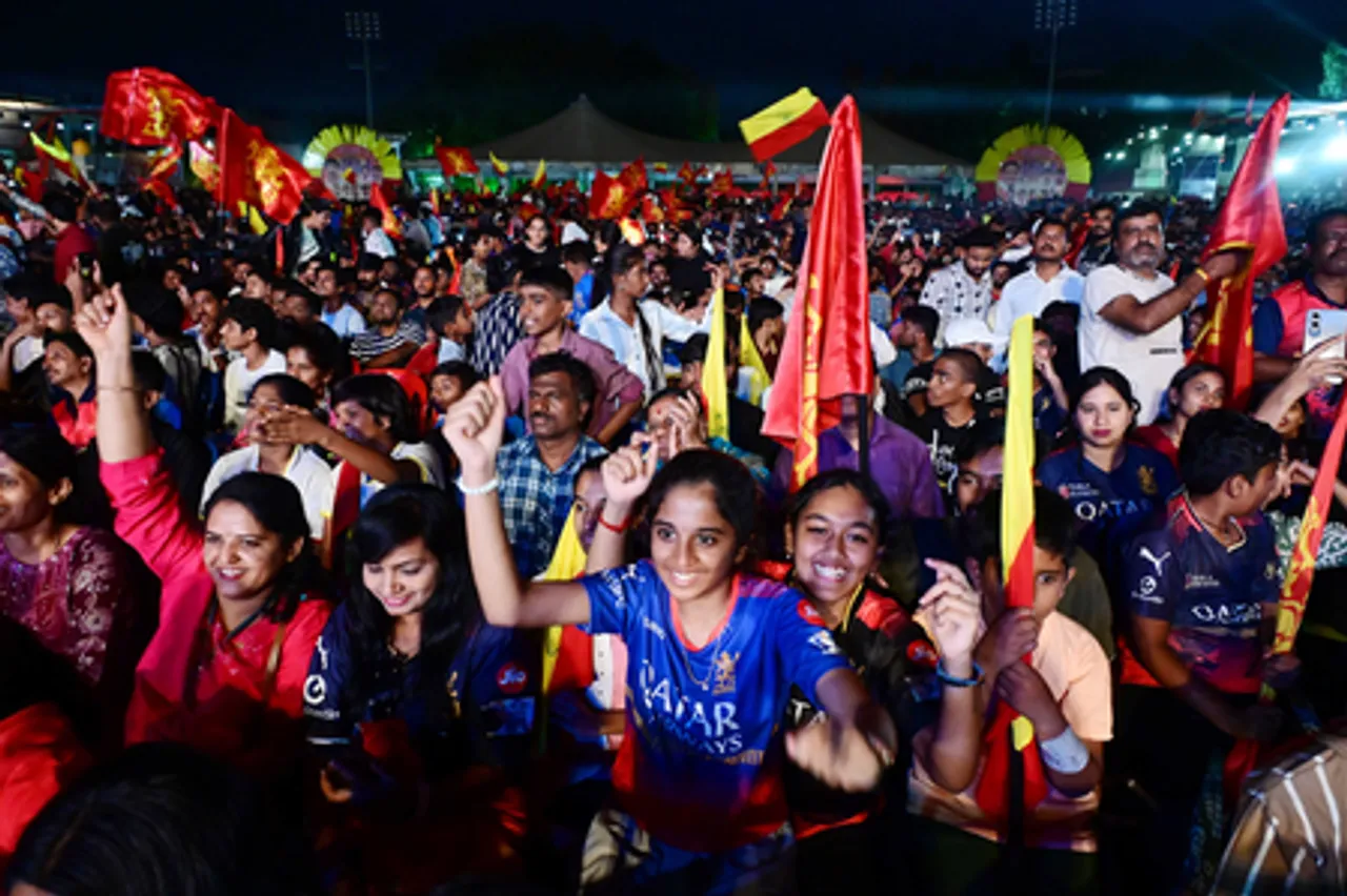 RCB Fans Cheer During IPL 2025 Final in Bengaluru