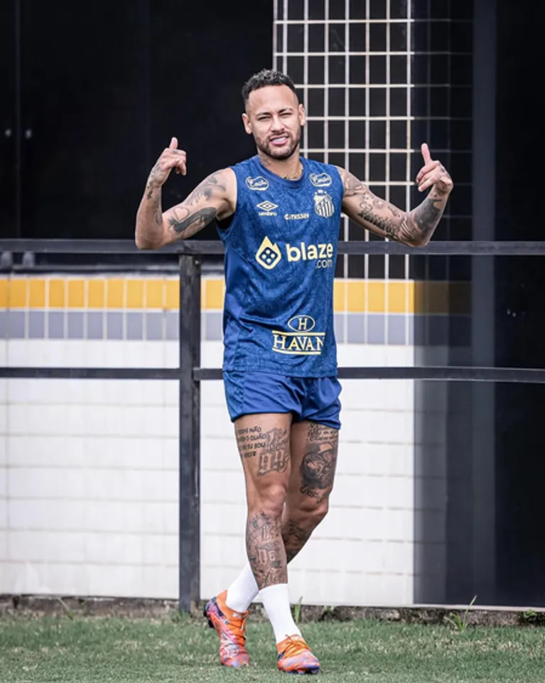 Neymar eyes return after thigh injury (Credit: Neymar Jr/X)