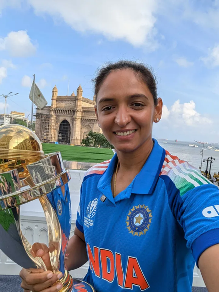 Harmanpreet Kaur Holds ICC Women’s World Cup Trophy