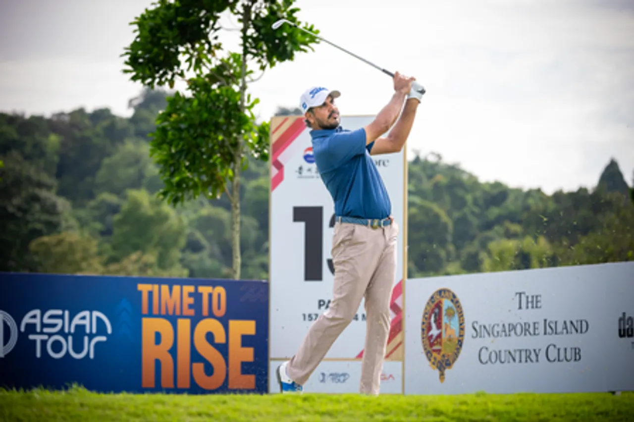Ajeetesh Sandhu makes the cut at Moutai Singapore Open as Soomin Lee takes lead at the Singapore Island Country Club in Singapore on Friday. Photo credit: Asian Golf Tour