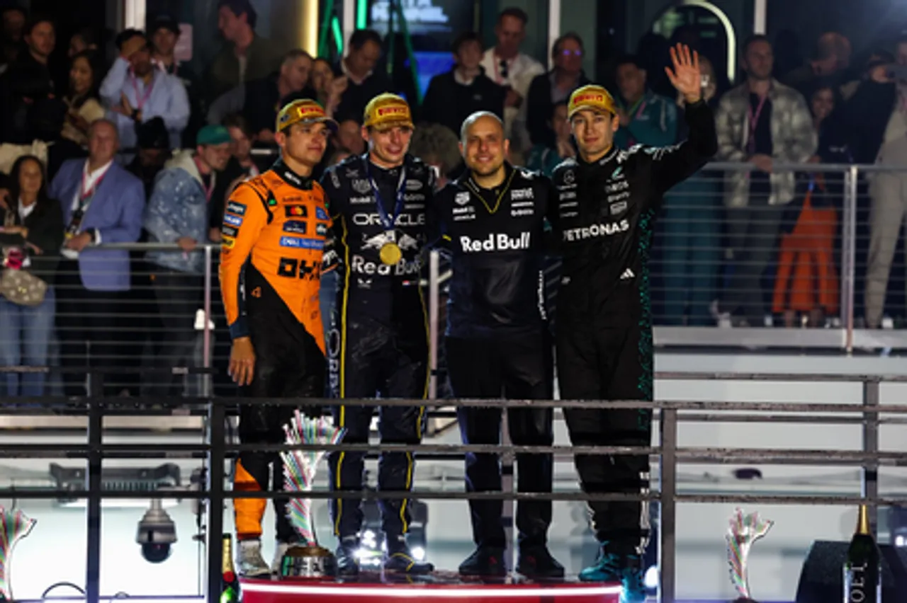 Verstappen pips Norris to win Las Vegas GP