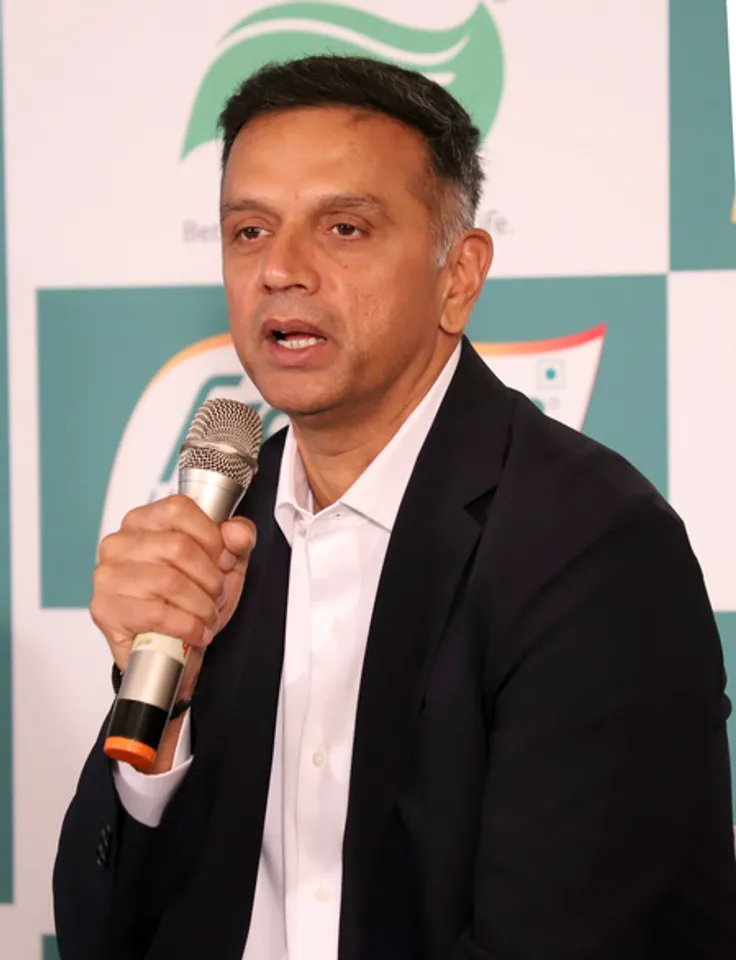 Bengaluru: Rahul Dravid Launches Pack Review System for Freedom Sunflower Oil