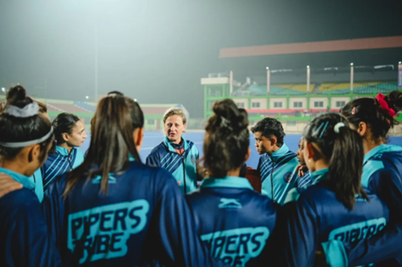 Women's HIL: SG Pipers Coach Sofie Gierts praises fearless young Indian talent