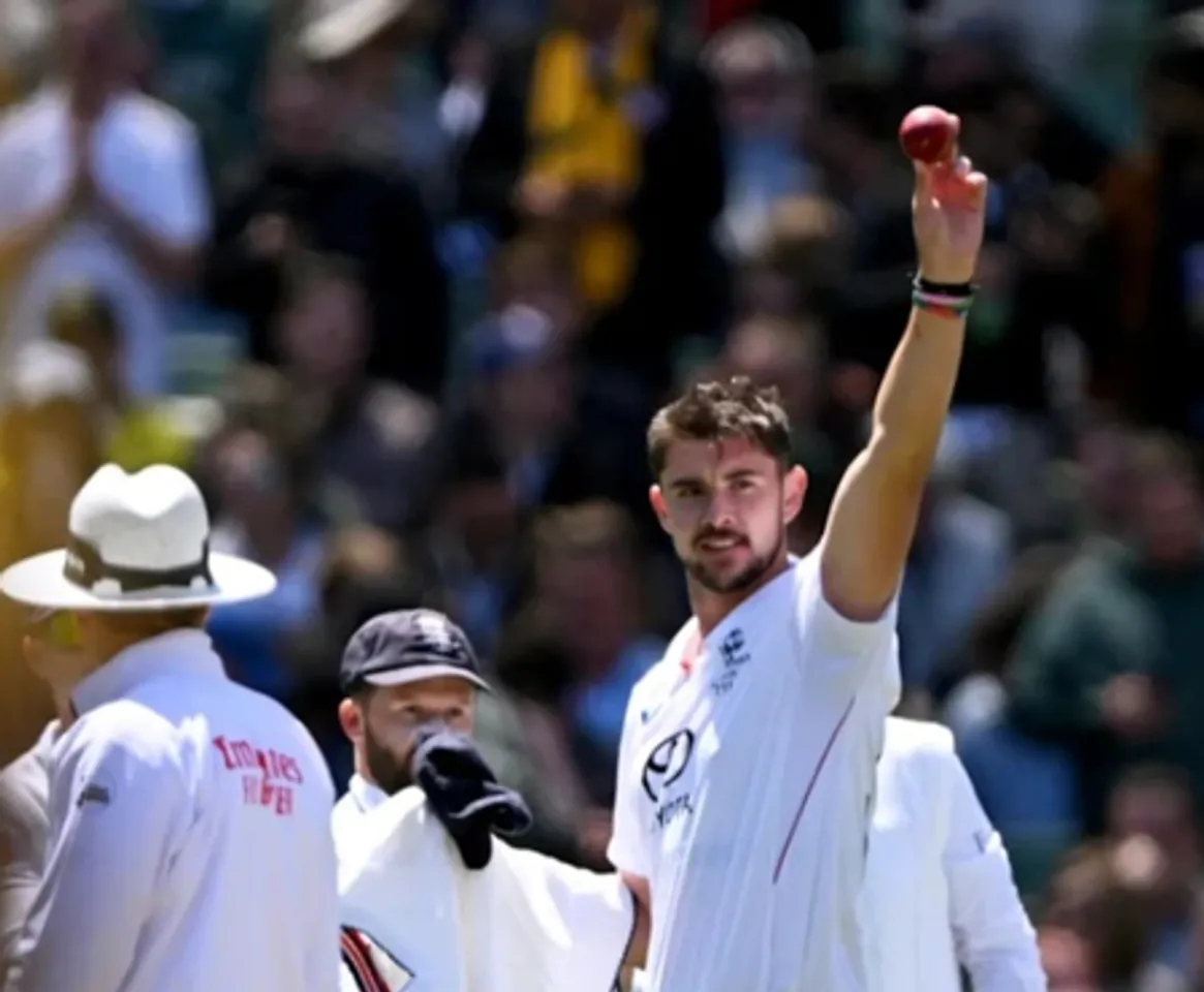 Ashes: Tongue becomes first England bowler since 1998 to take five-for at MCG