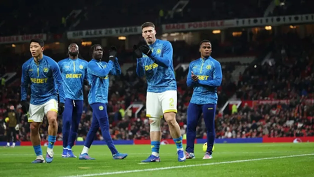 Premier League: Wolves end run of 11 consecutive losses after 1-1 draw with Man Utd