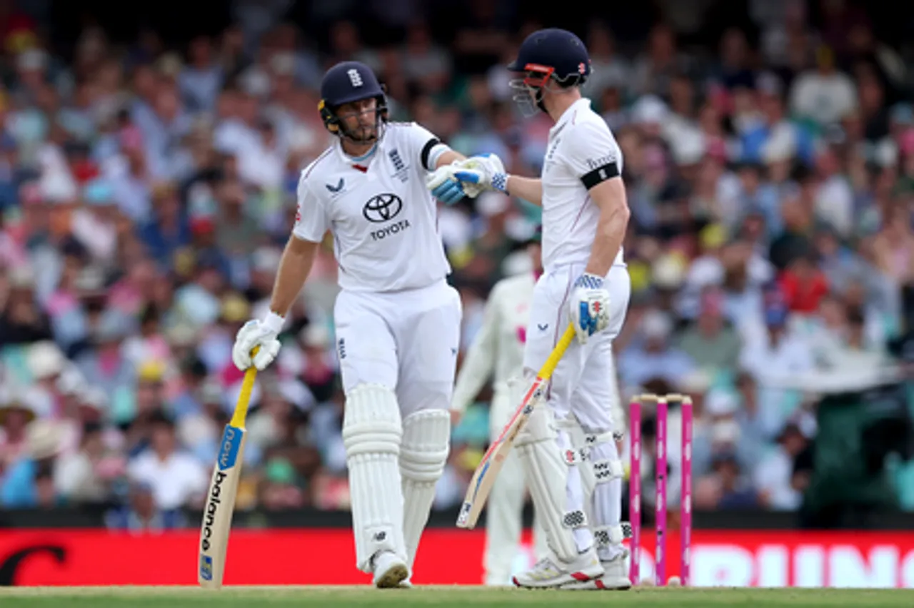 Ashes: Lack of spin bowling has made cricket in this series one-dimensional, says Atherton (Credit: X/England Cricket)