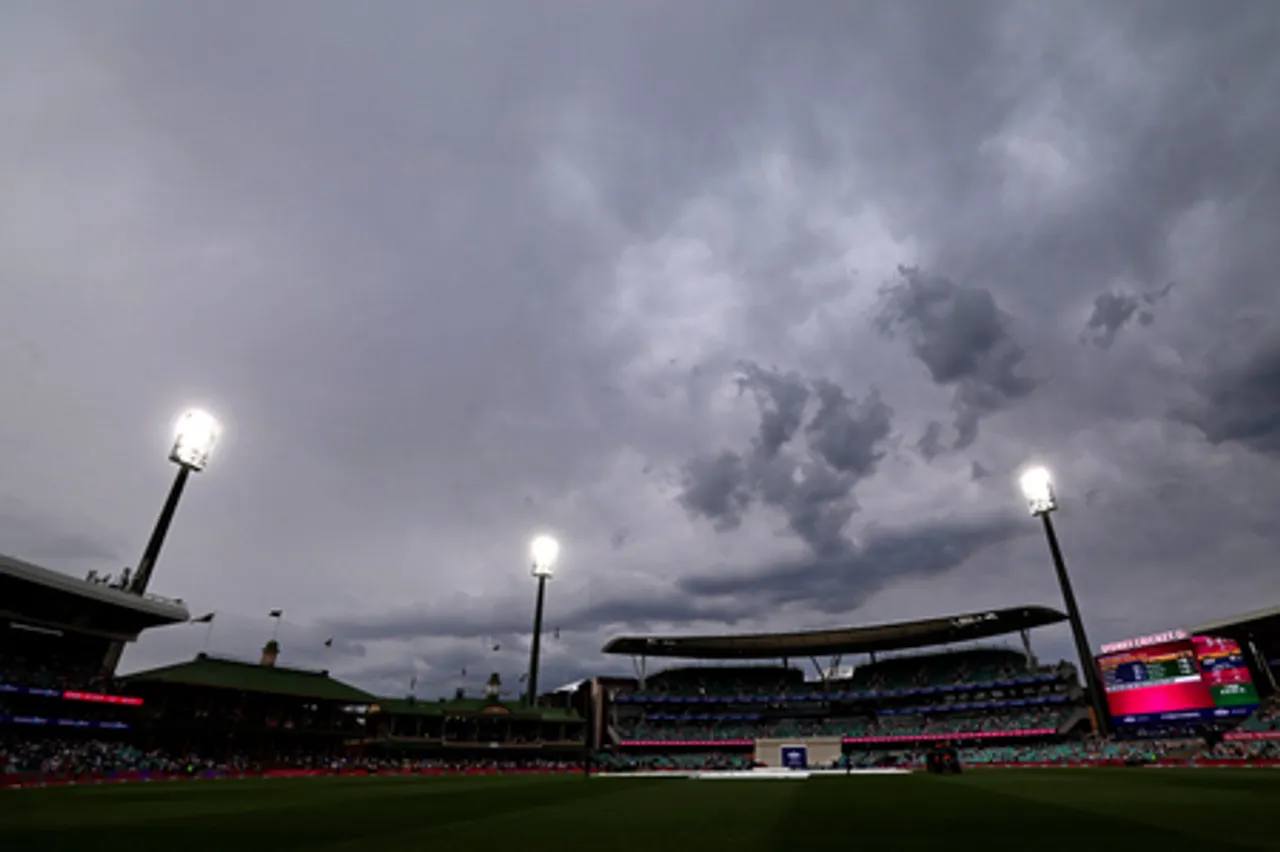 Ashes: CA boss ‘shares frustration’ with fans after abrupt end to Day 1 of SCG Test