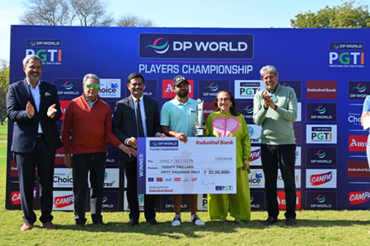 Honey Baisoya finishes week in style, ends five-year-long title drought with victory in PGTI Players Championship 2026 in New Delhi. Photo credit: PGTI