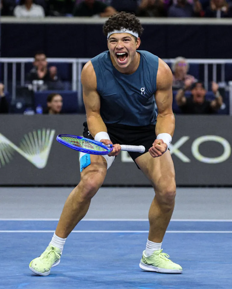 Shelton downs Shapovalov in SF thriller, sets Fritz final in Dallas