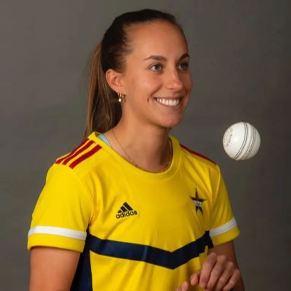 Surrey County Cricket Club's Tash Farrant retires after prolonged back injury ends career at 29. Photo credit: @Tash Farrant/X