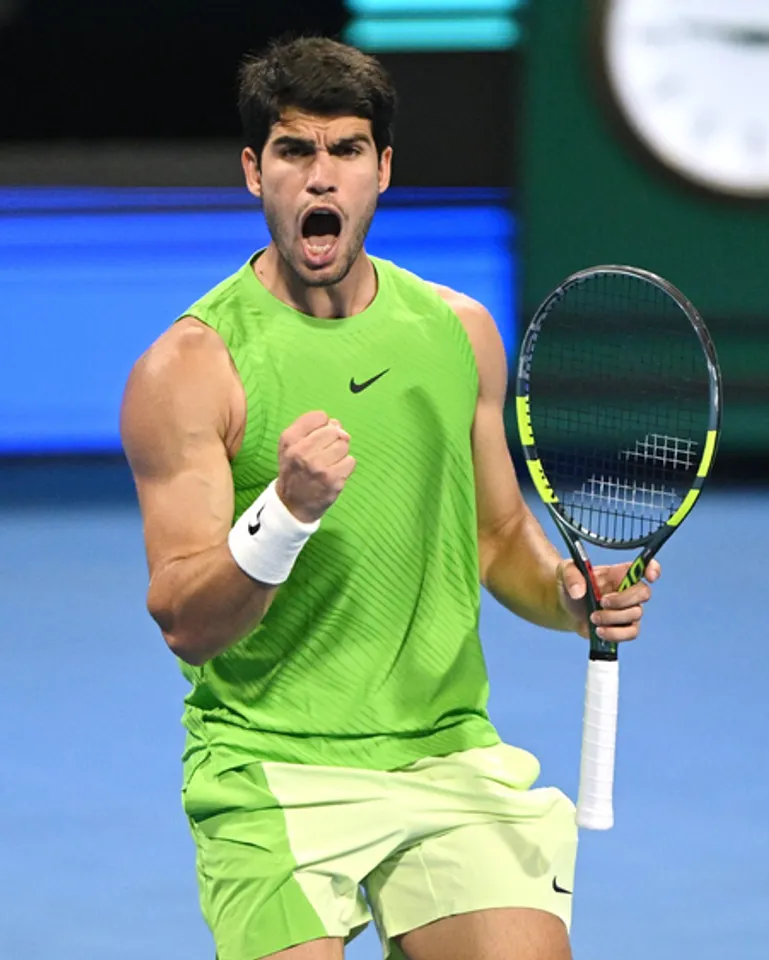 Alcaraz sets QF with Khachanov in Doha