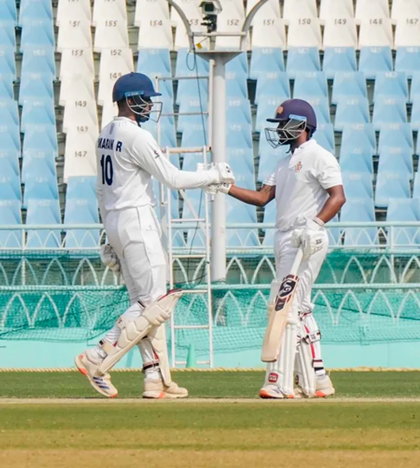 Karnataka set up title clash with J&K in Ranji Trophy 2025-26 after crushing Uttarakhand in the semifinal in Lucknow on Thursday. Photo credit: