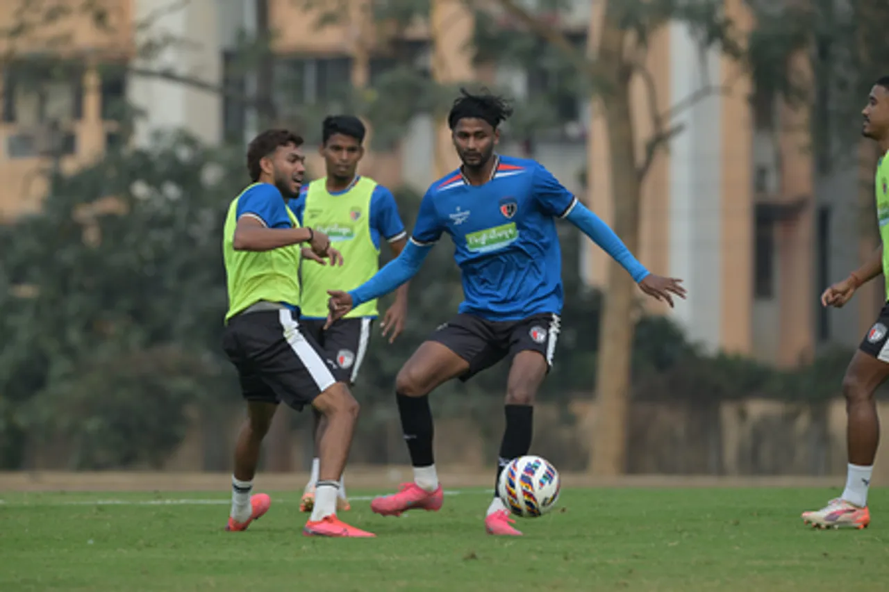 Bengaluru, Mumbai City look to steal early march over rivals in the Indian Super League (ISL) 2025-26 on Sunday.
