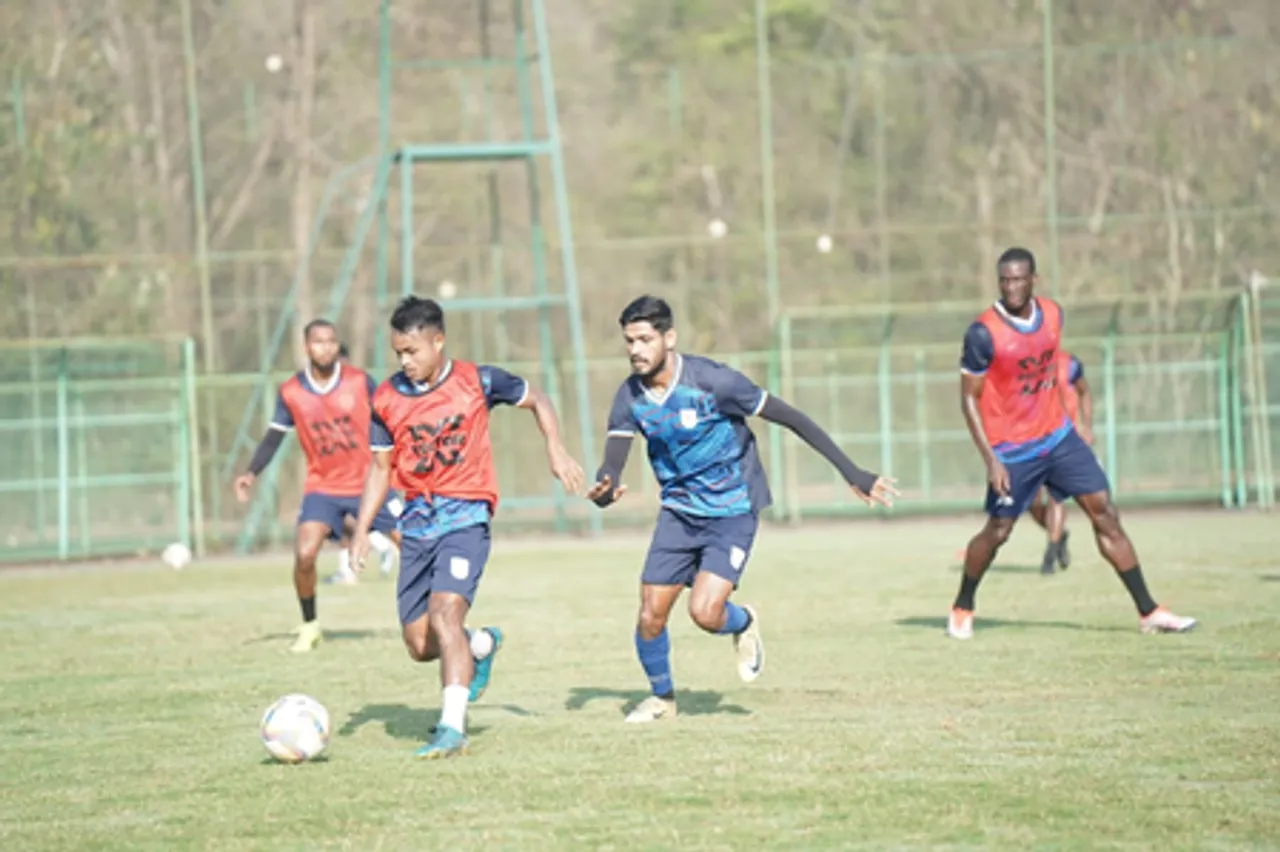Dempo SC host Real Kashmir FC; Shillong Lajong face Rajasthan United in season's first double-header of the Indian Football League on Sunday. Photo credit: AIFF