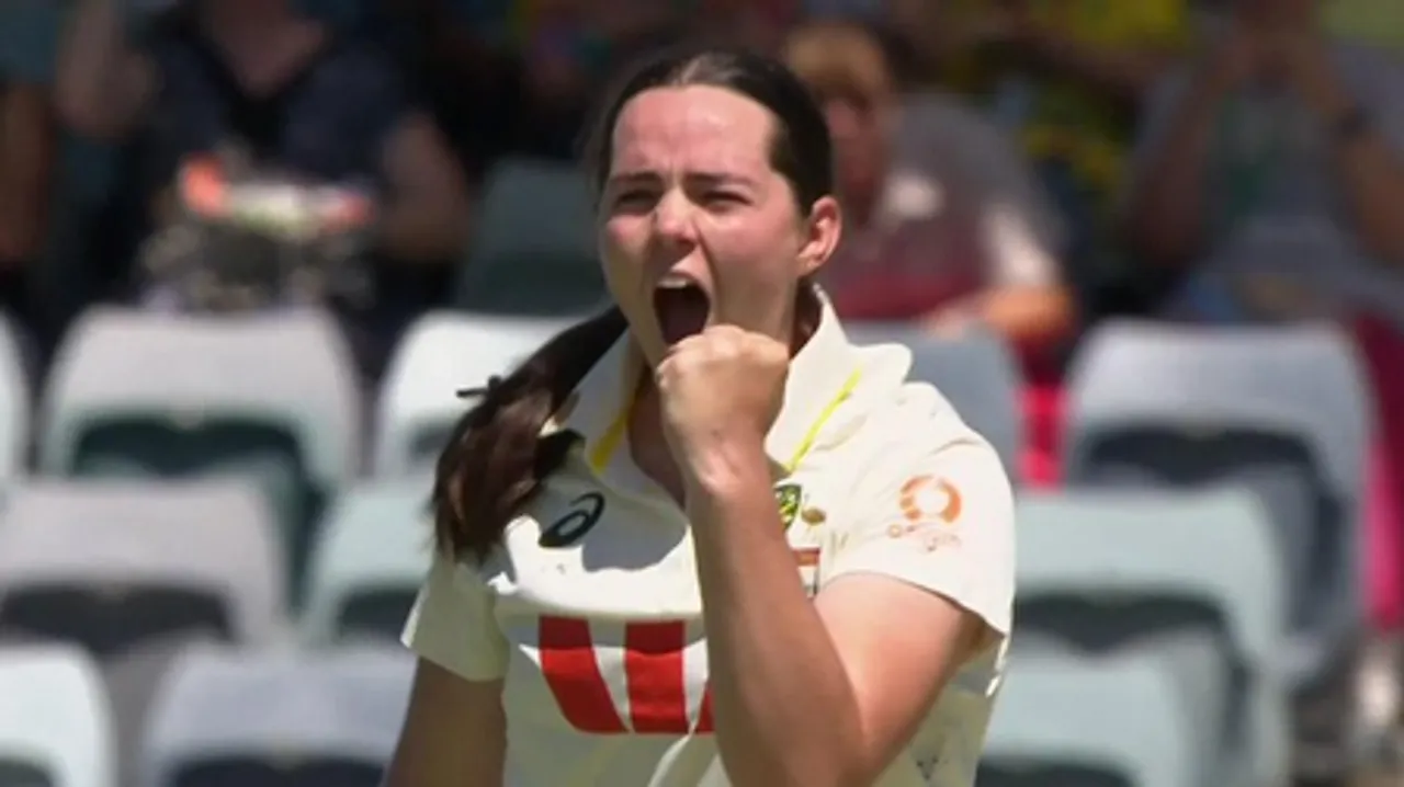 Pink-ball Test: 'I was really thrilled to get my first wicket,' says Lucy on dismissing Smriti