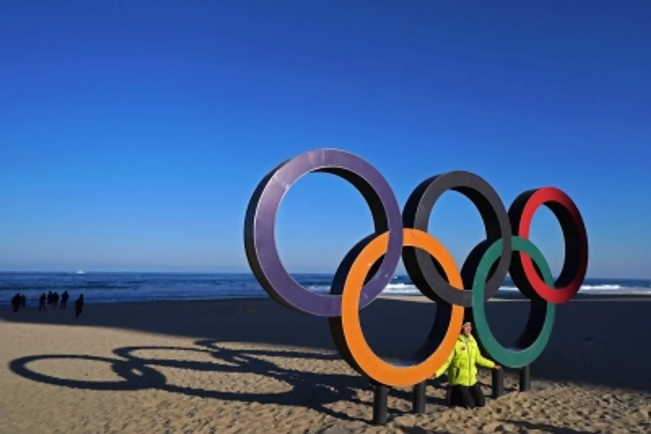 Berlin, Tel Aviv should bid for 2036 Games: German sport officials, Olympic rings