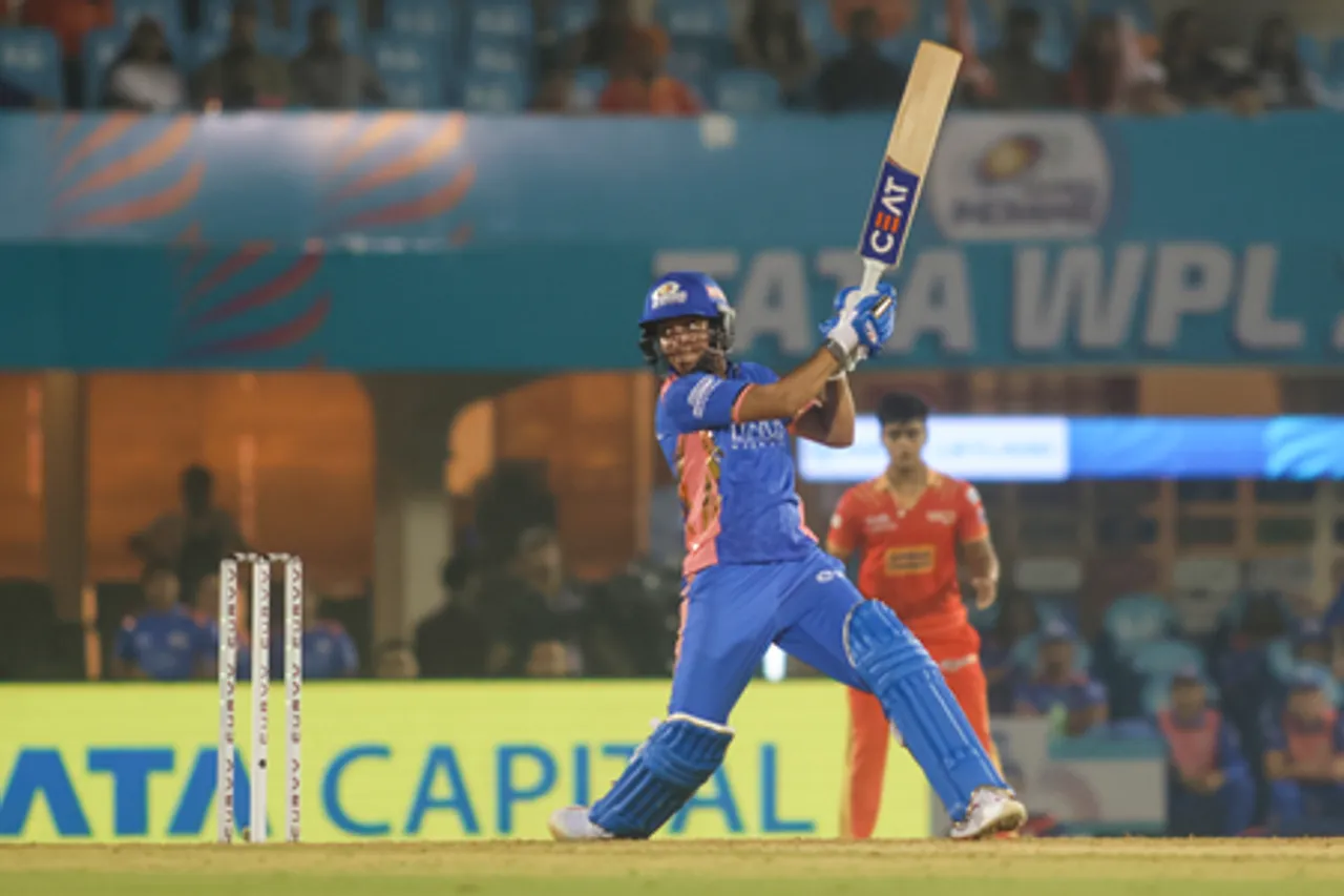 Mumbai: WPL 2025 Eliminator — Gujarat Giants vs Mumbai Indians