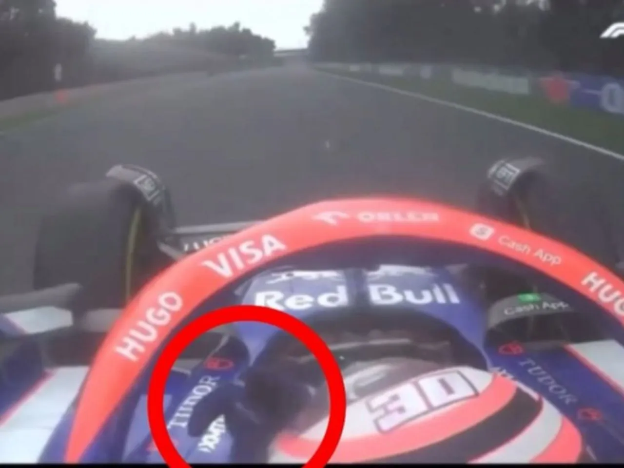 https://sports.info/autosport/watch-kevin-magnussens-adorable-fan-steals-the-show-at-the-2024-mexican-gp-7367154