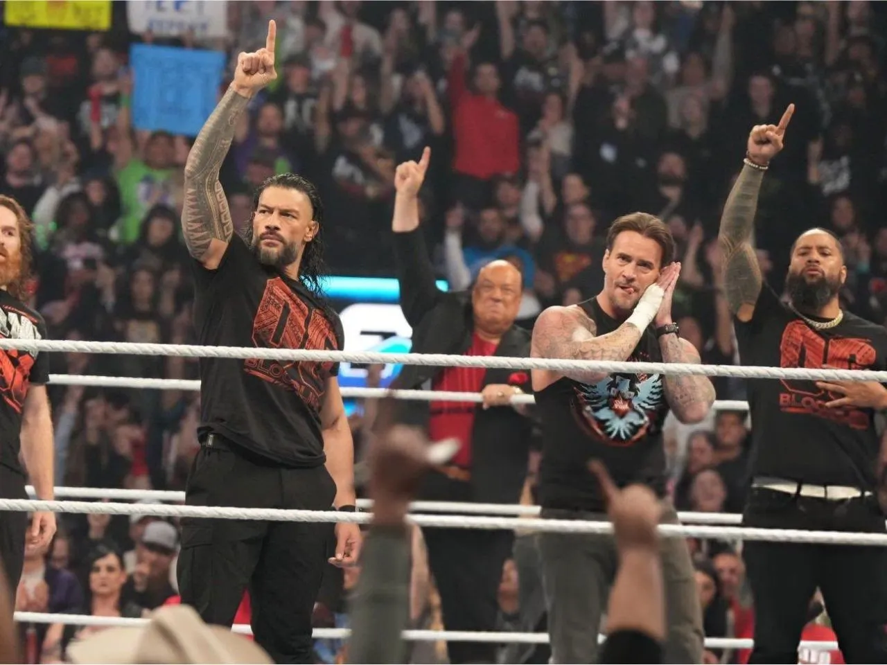 Will Paul Heyman betray Roman Reigns at Survivor Series?