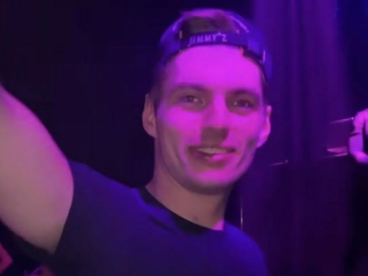 Max drunk
