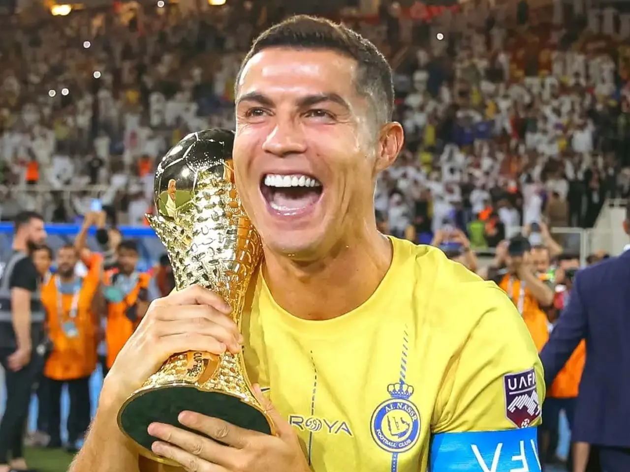 CR7 title