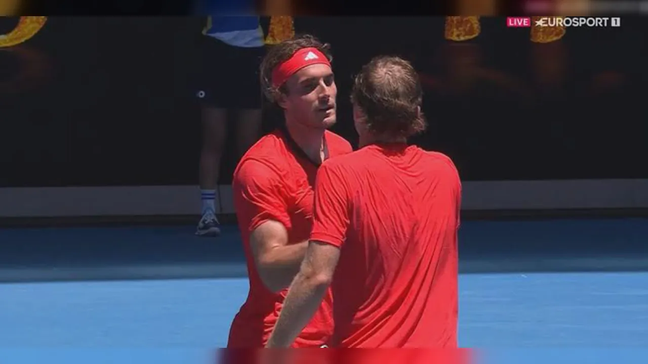 Alex Michelsen knocks out World No. 12 Stefanos Tsitsipas