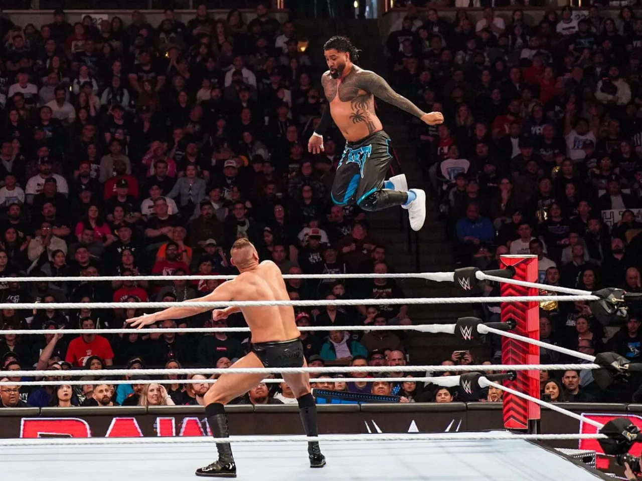 What do Iron Man and Iron Woman in Royal Rumble mean?