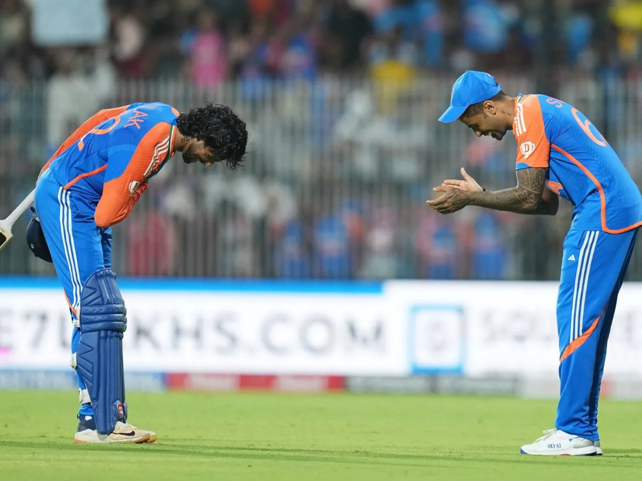 Suryakumar Yadav bows down to Tilak Varma after second IND vs ENG game in Chennai